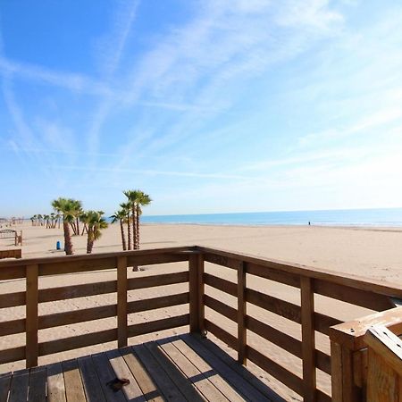 Global Properties, Apartamento Con Terraza Y Vistas A La Playa 카넷드버렝구어 외부 사진